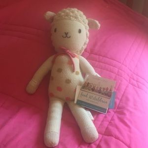 cuddle and kind lamb